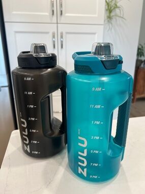 ZULU Large Hydration Bottle - Teal And Black